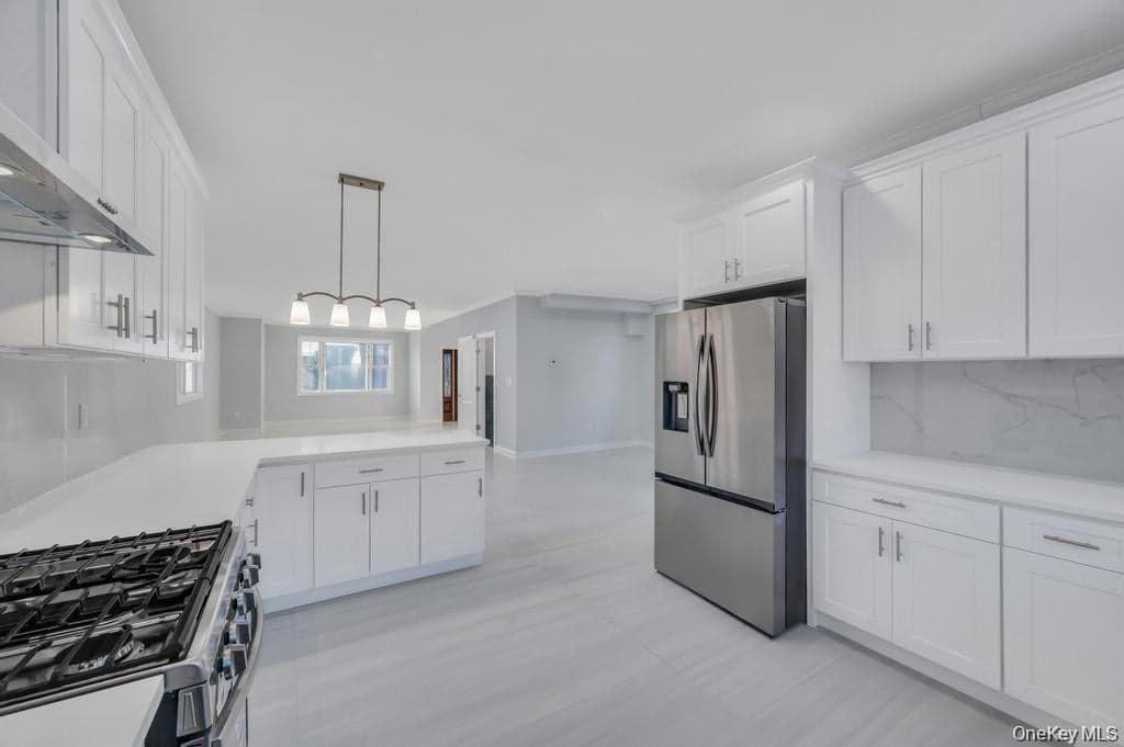 141 Emerson Avenue thumbnail 15