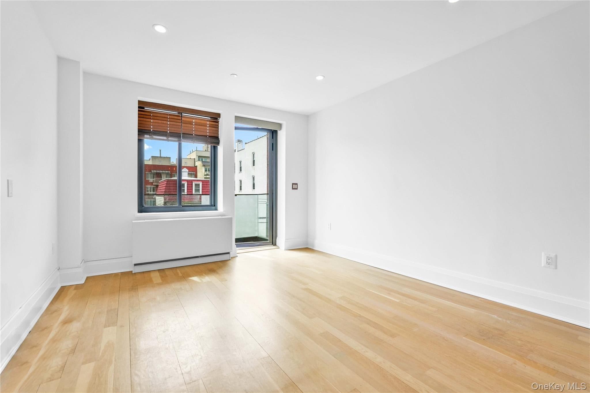 2343 31st Road Unit: 3B thumbnail 2