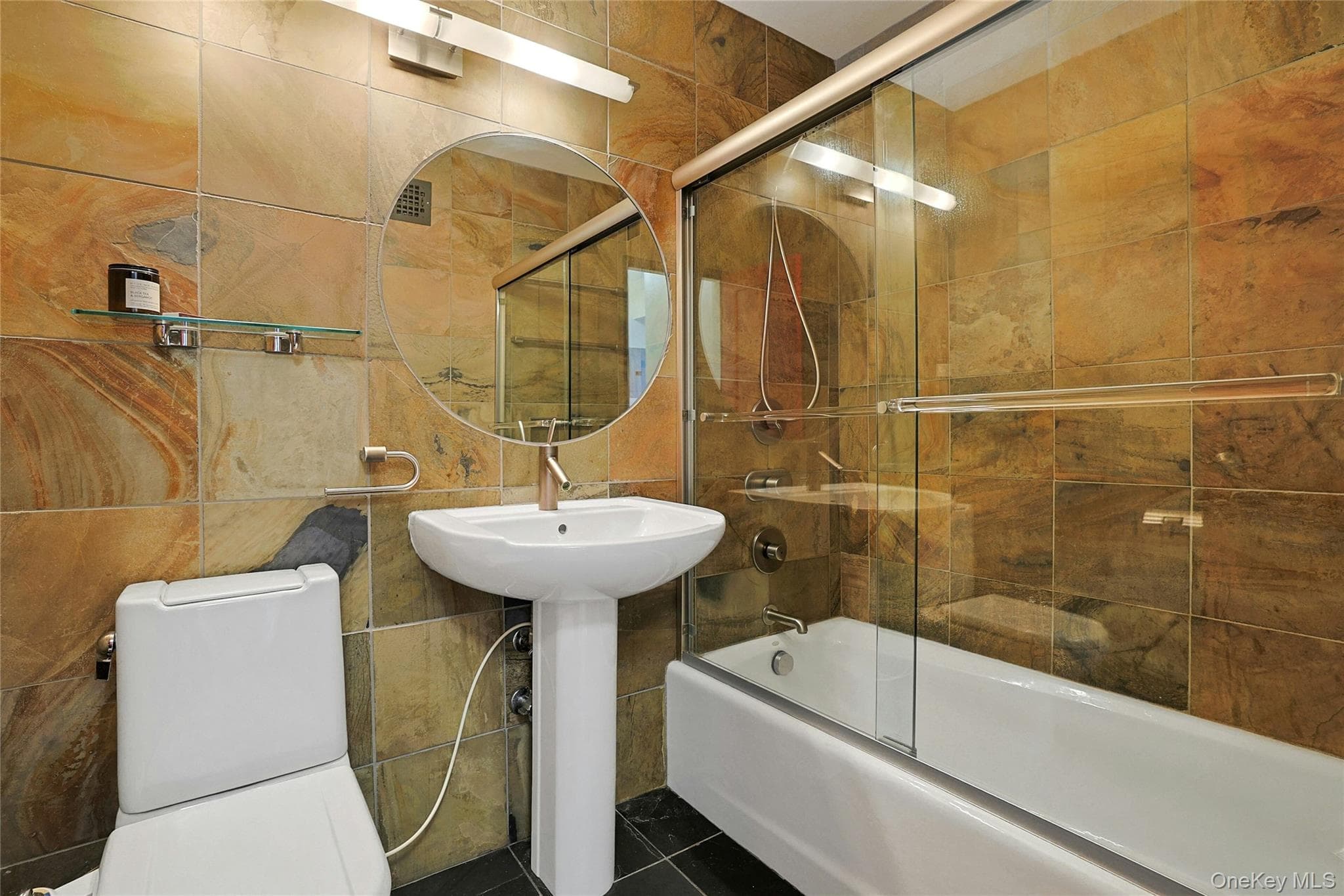 103 Gedney Street Unit: 6G thumbnail 28
