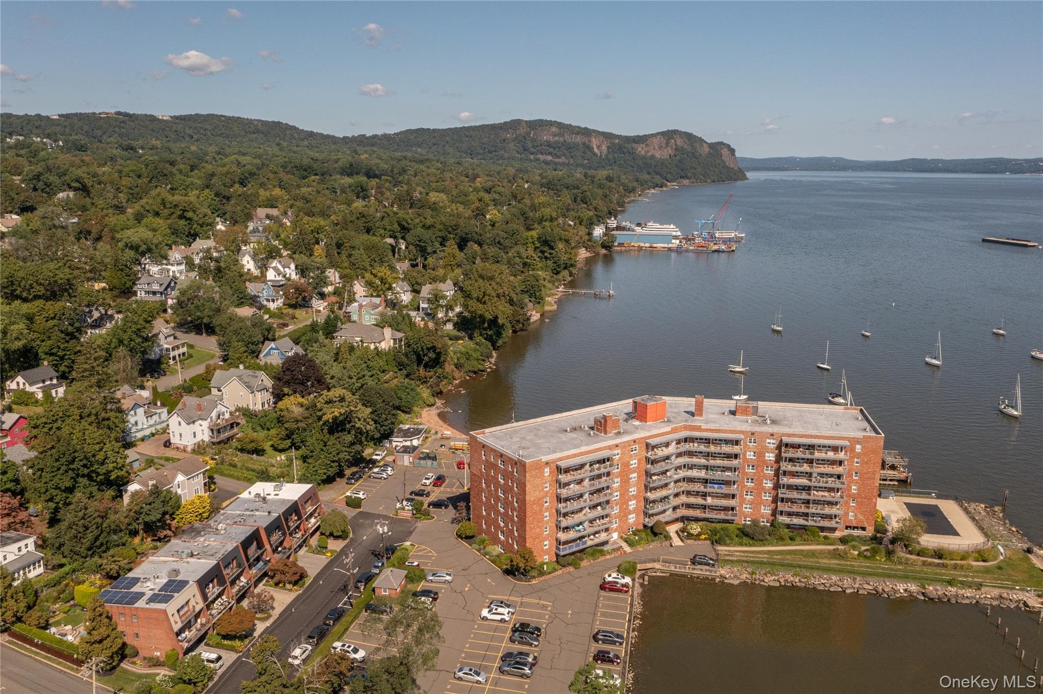 103 Gedney Street Unit: 6G, Nyack