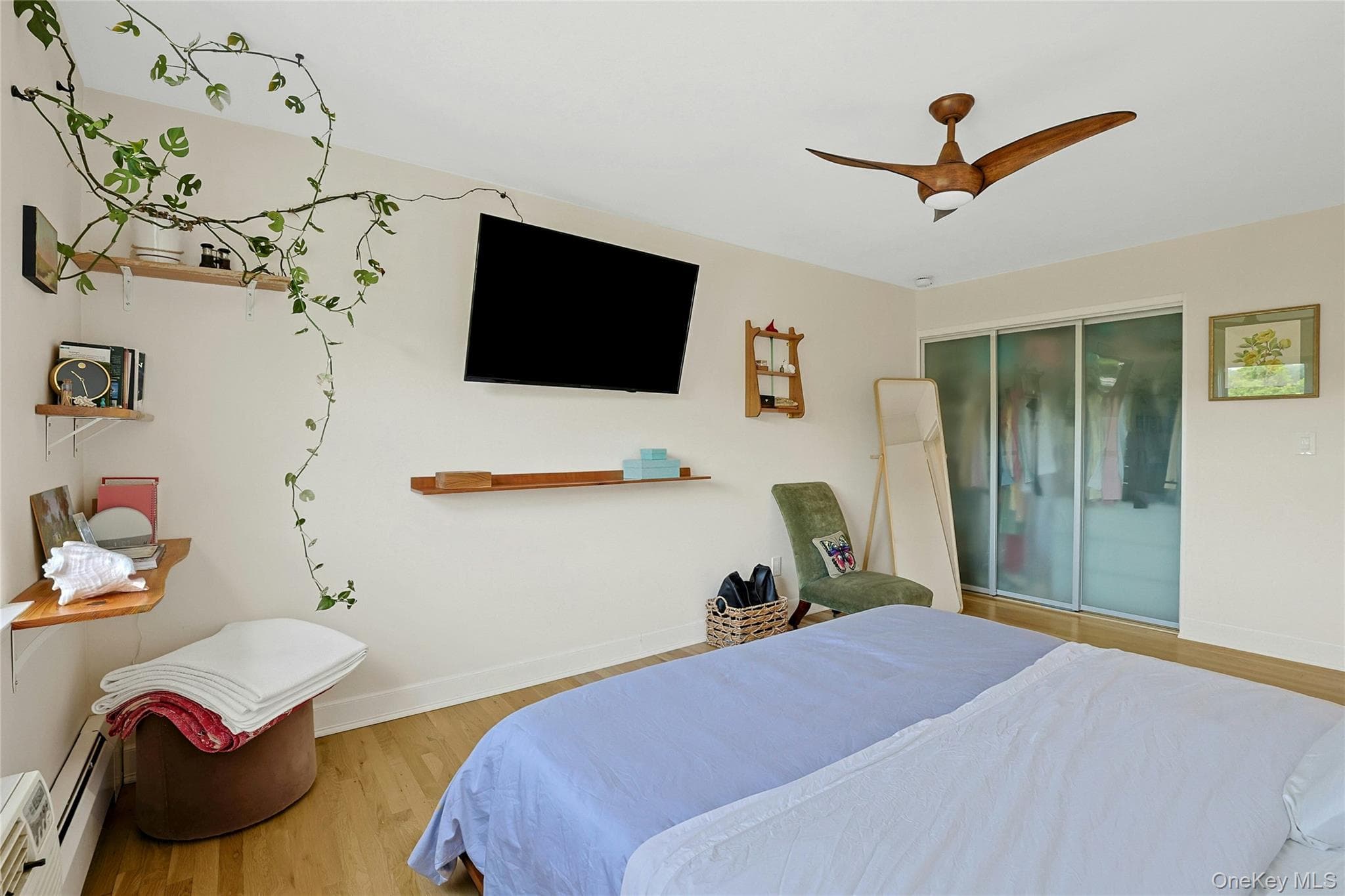 103 Gedney Street Unit: 6G thumbnail 27