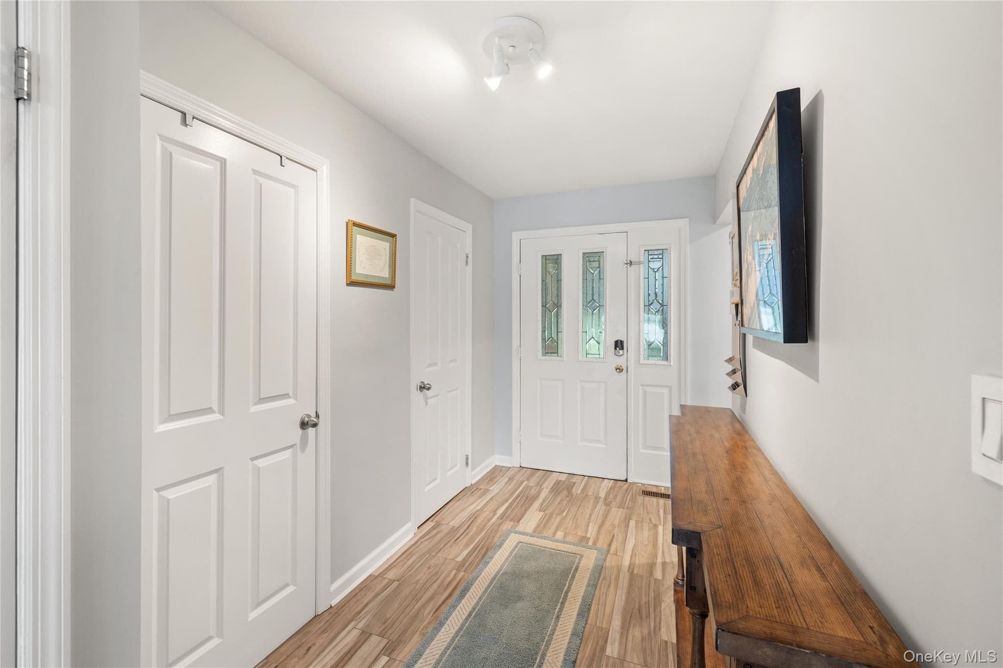 8 Victoria Drive Unit: 8 thumbnail 4