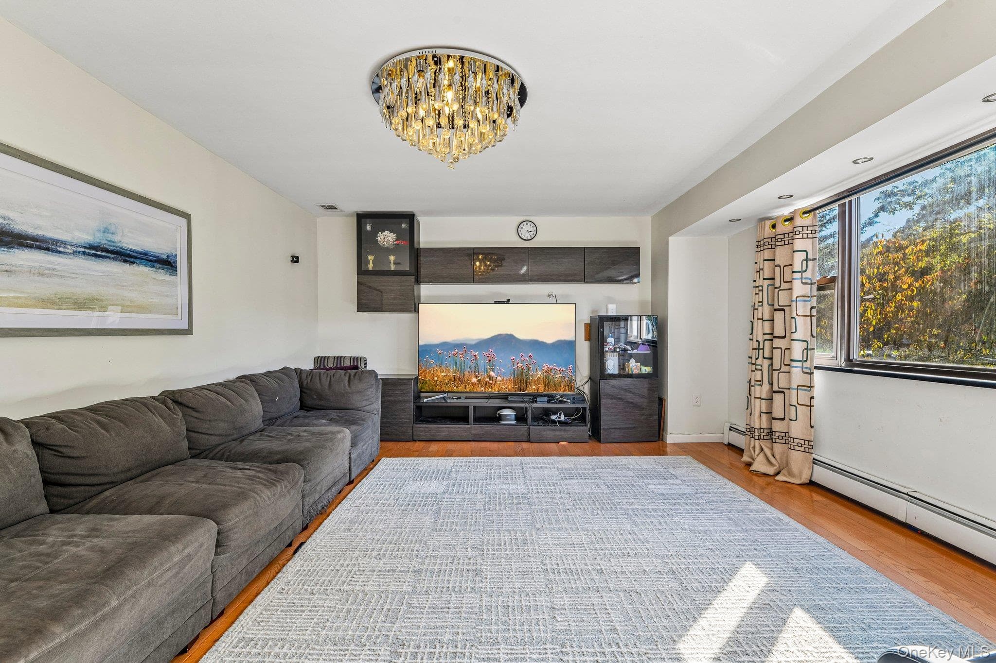 81 Twin Oaks Drive thumbnail 4