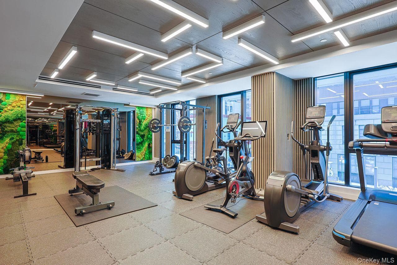 300 W 30th Street Unit: 10D thumbnail 8