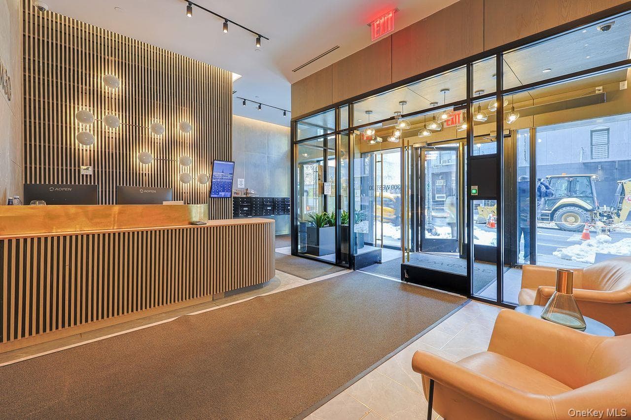 300 W 30th Street Unit: 10D thumbnail 18