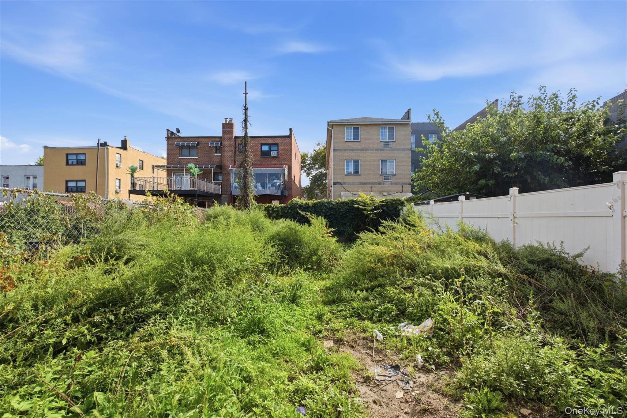1038 E 224th Street thumbnail 18
