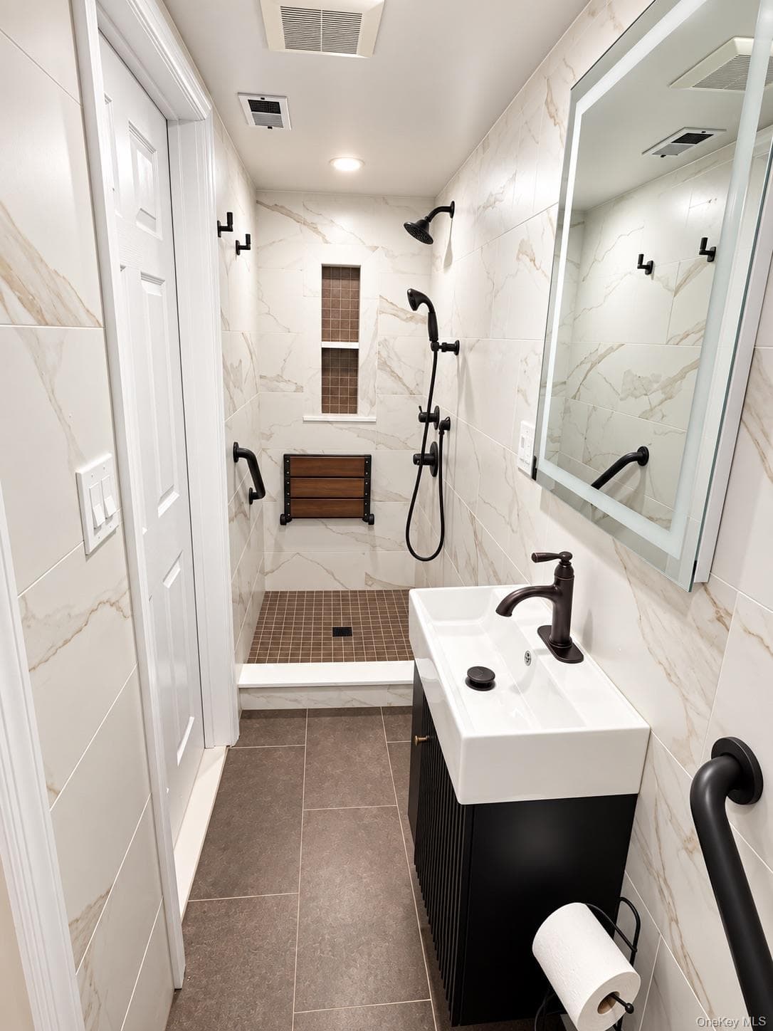 1601 Johnson Avenue Unit: 35 thumbnail 4