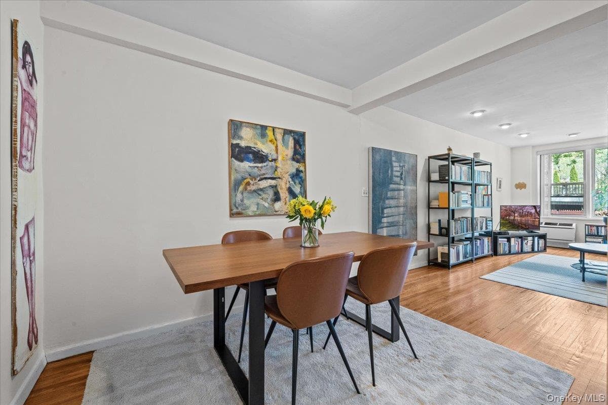 601 Kappock Street Unit: 2F thumbnail 3
