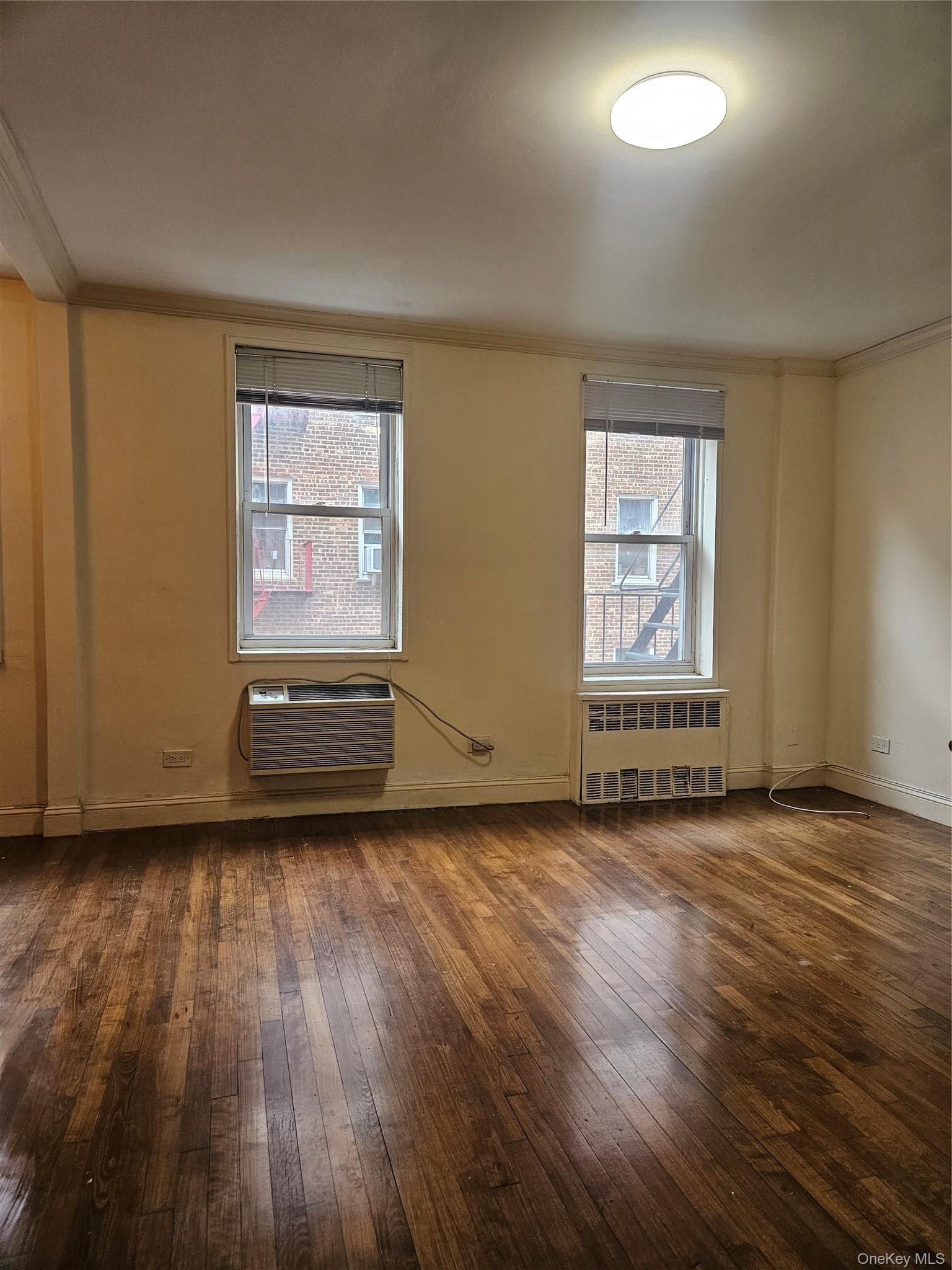 140 35 Beech Ave Ave Unit: 4H thumbnail 3