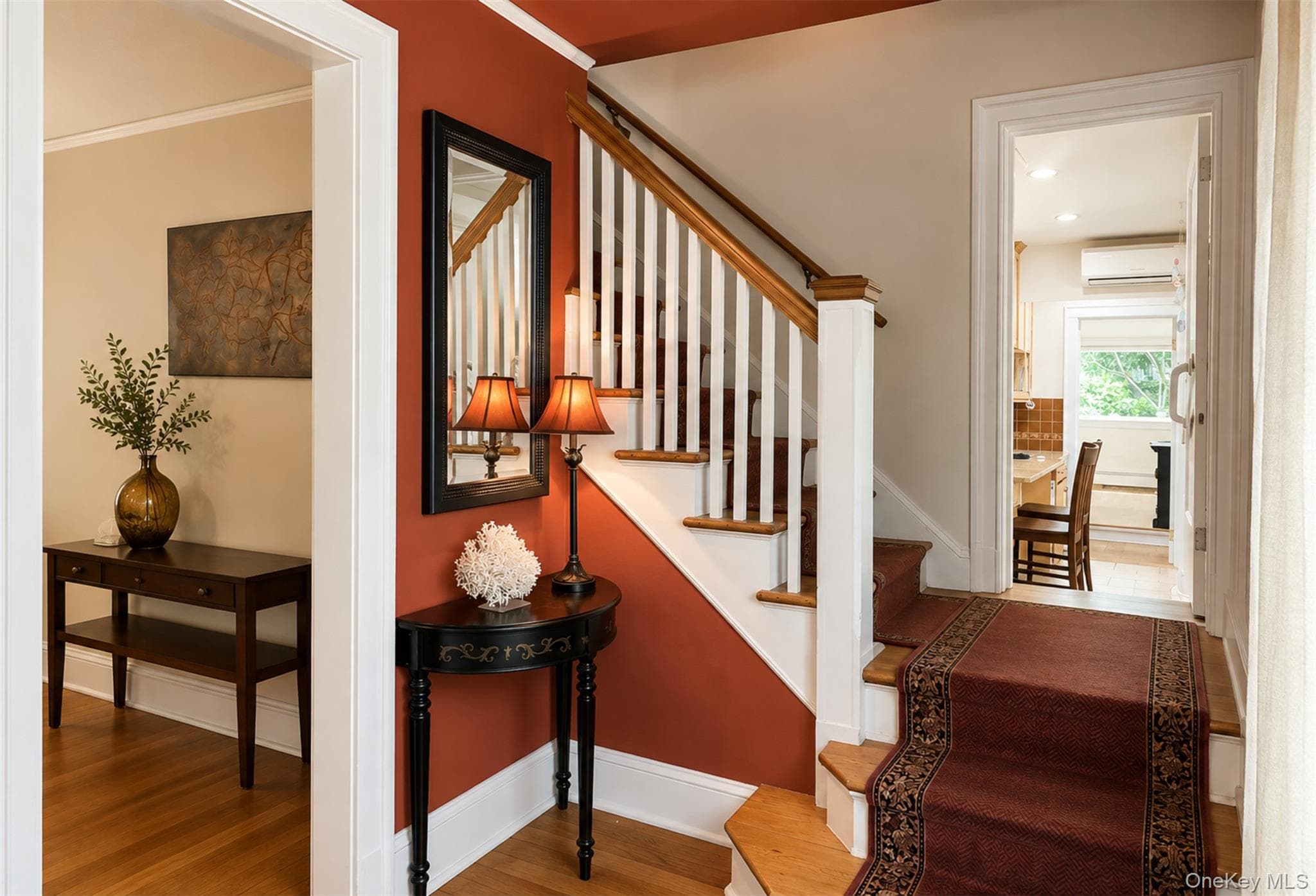 579 Manor Lane thumbnail 2