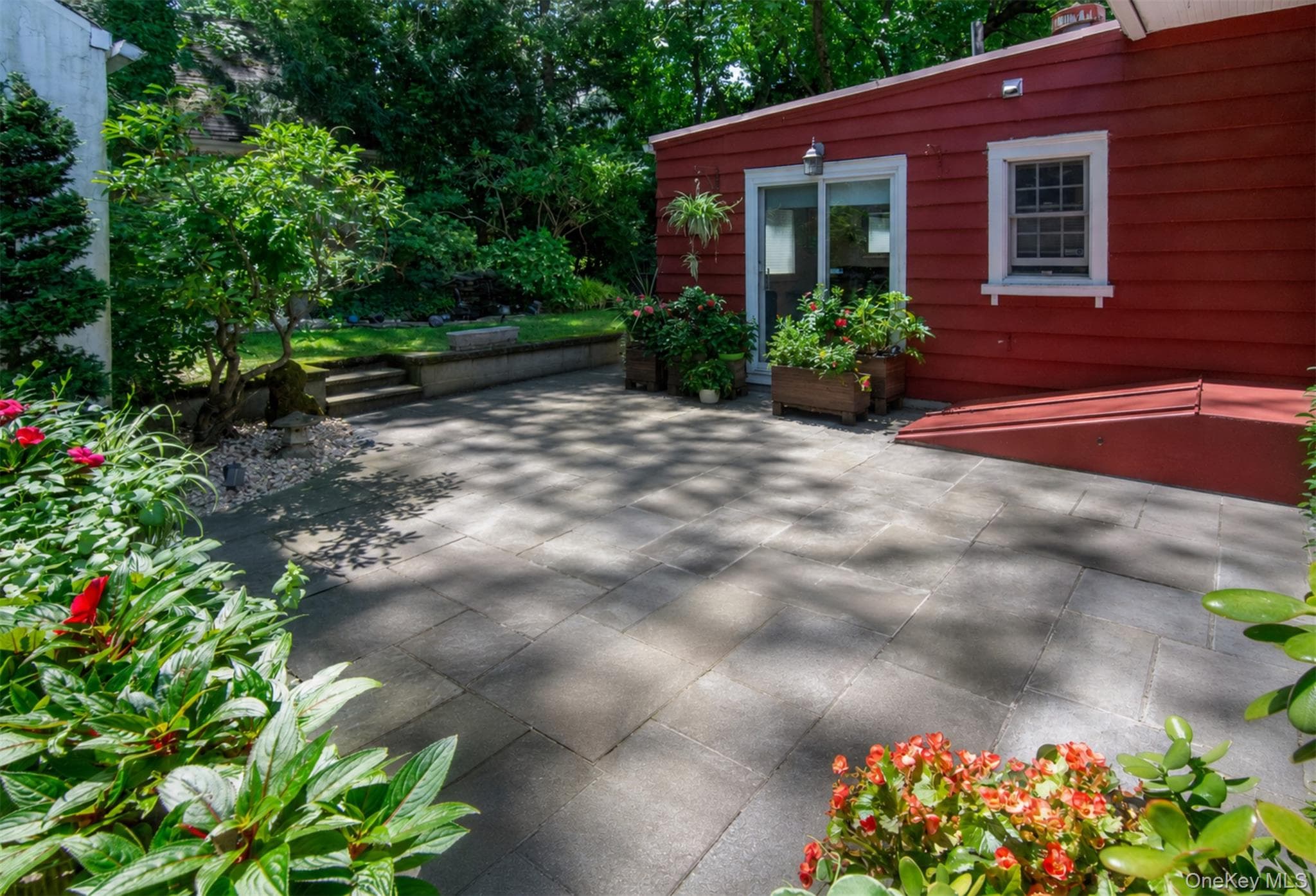 579 Manor Lane thumbnail 21