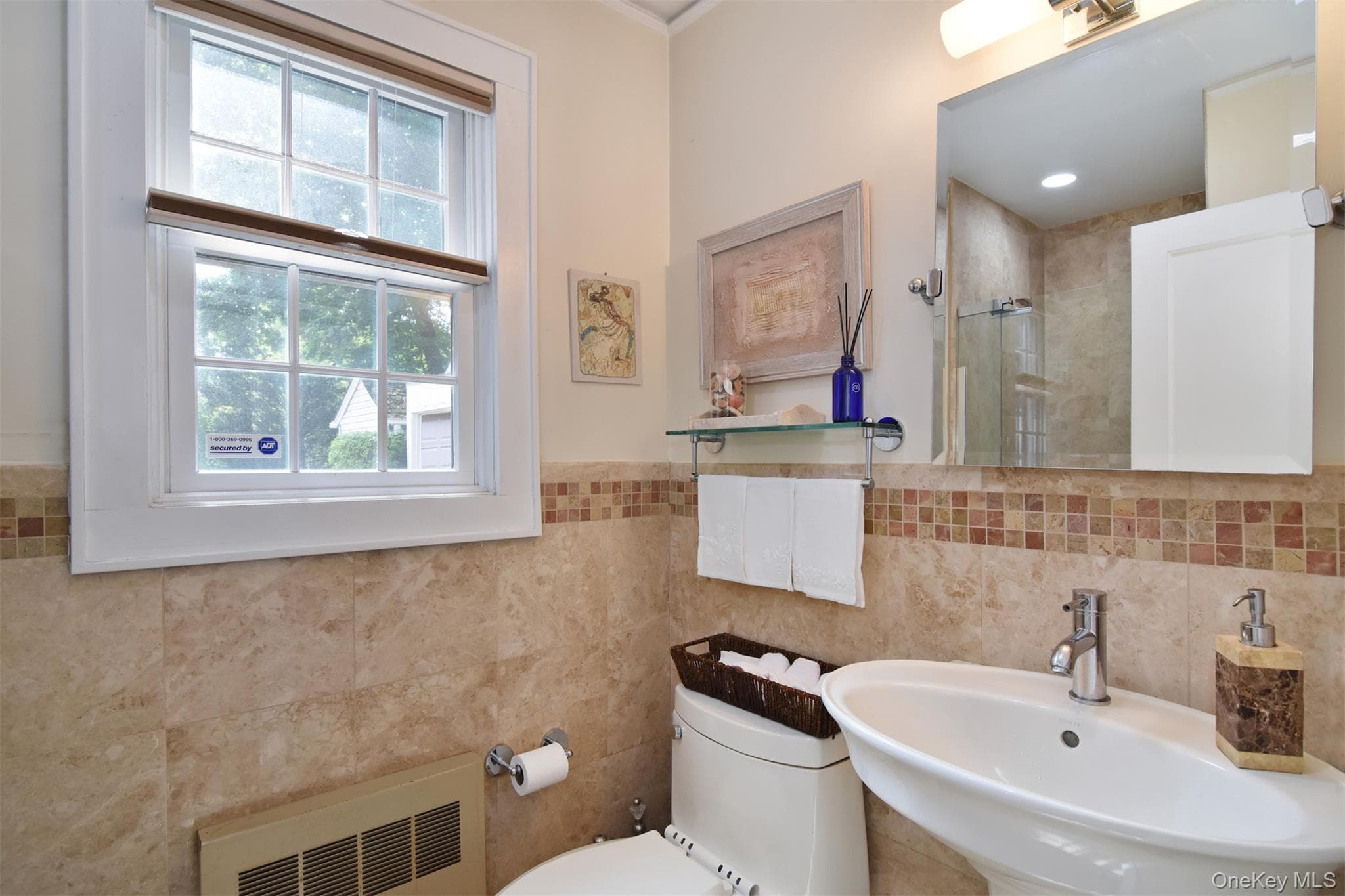 579 Manor Lane thumbnail 13