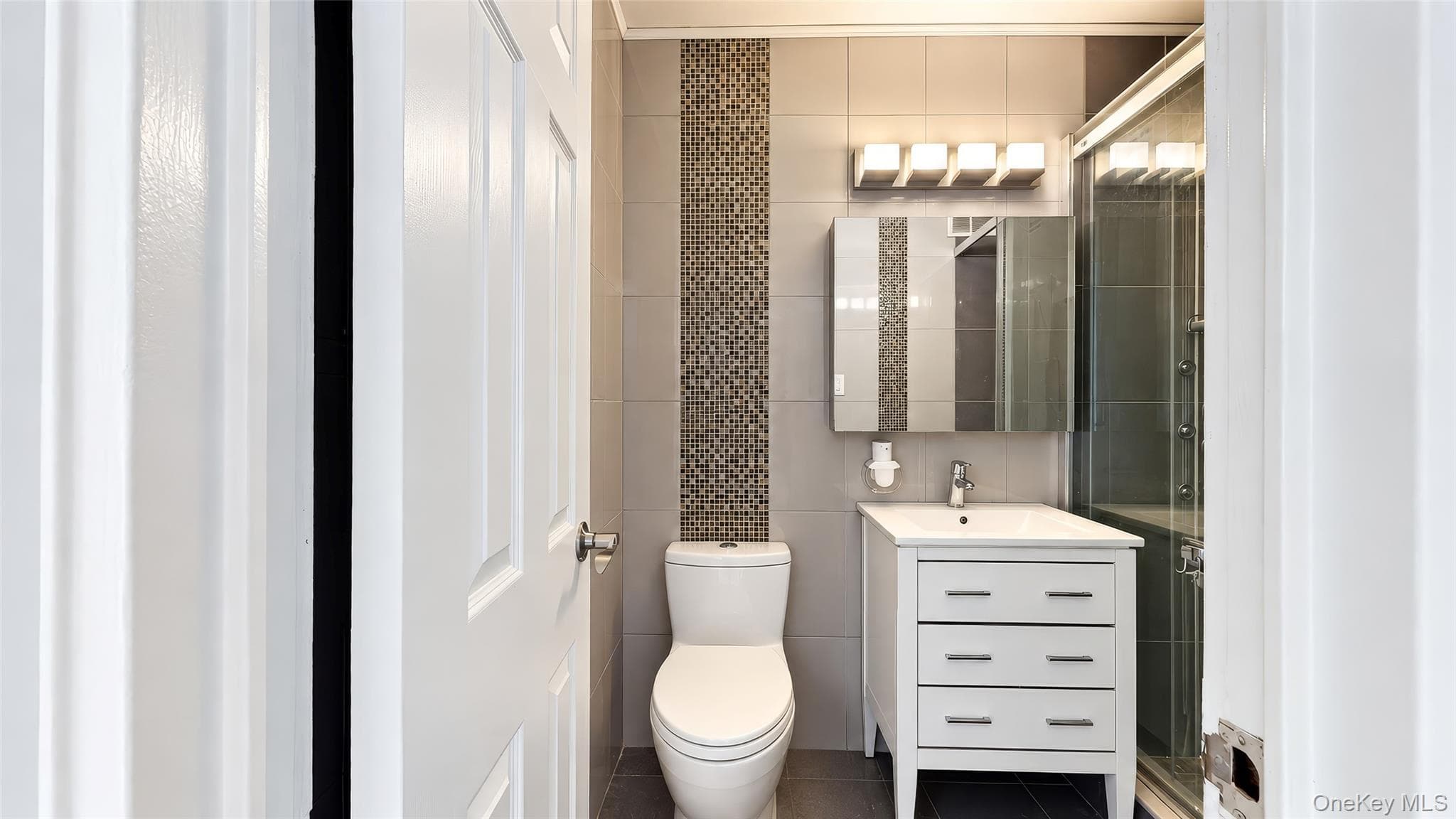 85-15 Main Street Unit: 10G thumbnail 17