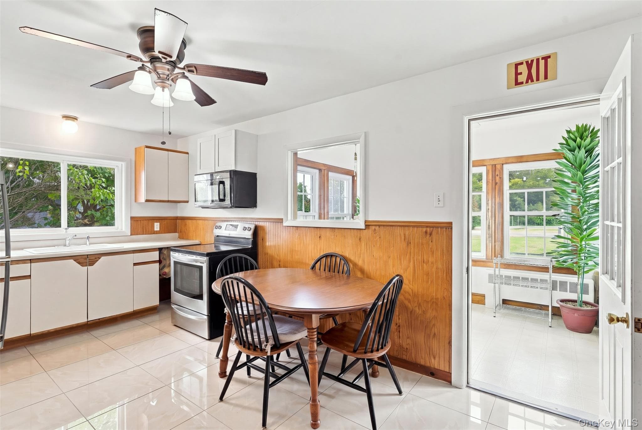 638 Sergeant Palmateer Way thumbnail 15