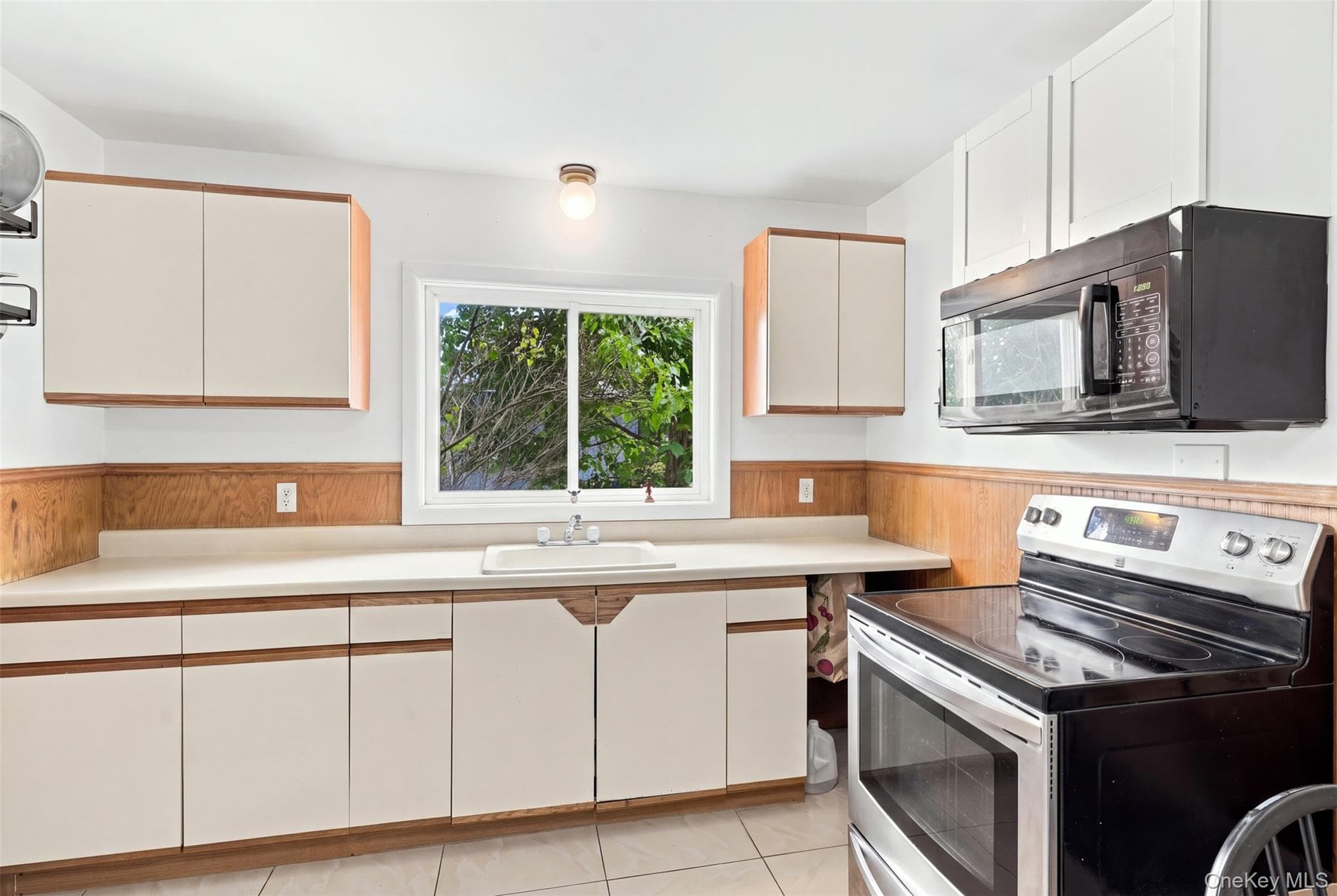 638 Sergeant Palmateer Way thumbnail 10