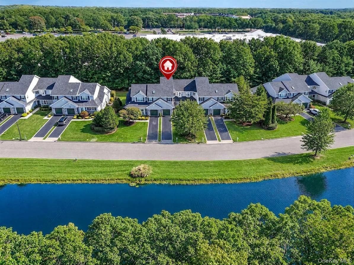 23 Willow Wood Drive thumbnail 3