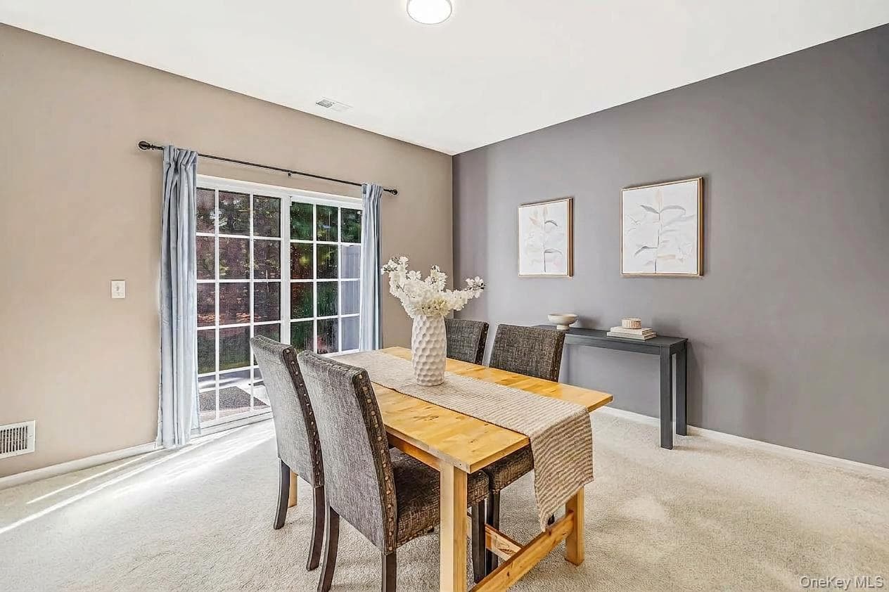 23 Willow Wood Drive thumbnail 11