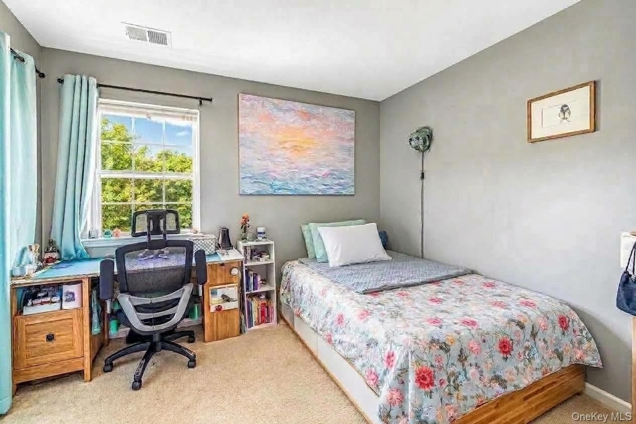 23 Willow Wood Drive thumbnail 22