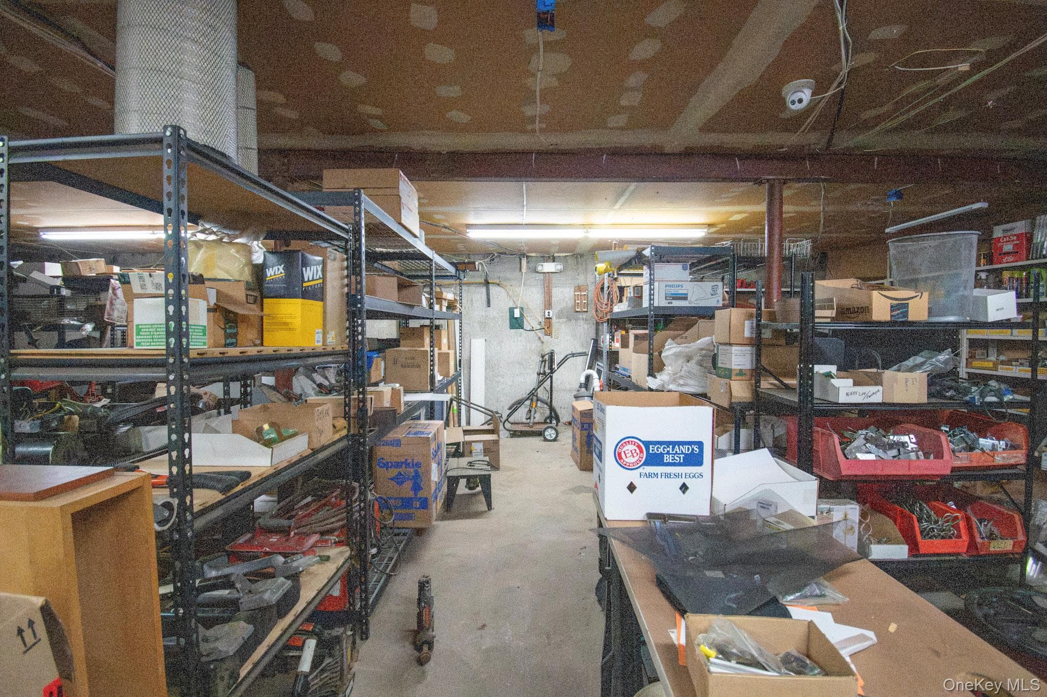 514 Merrick Road thumbnail 29