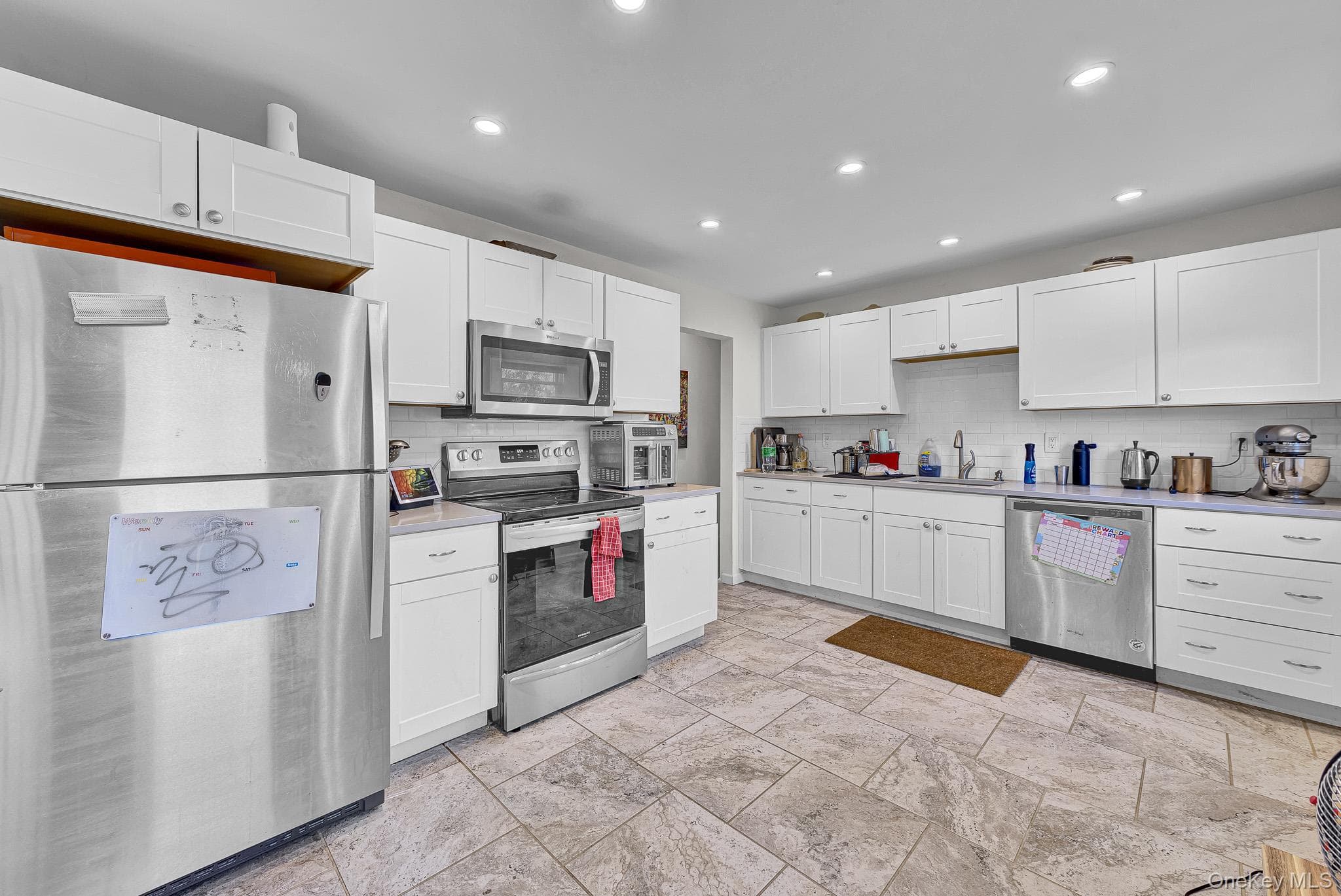 50 Pulaski Road thumbnail 18