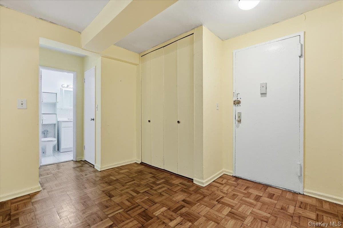 75 W 238th Street Unit: 2D thumbnail 8