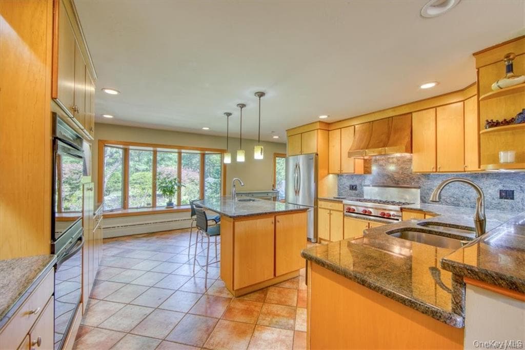 38 E Glen Wild Road thumbnail 19