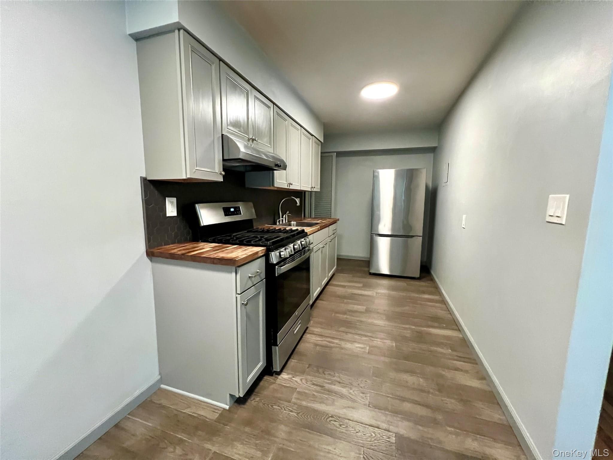 4 Colonial Road Unit: 100 thumbnail 12