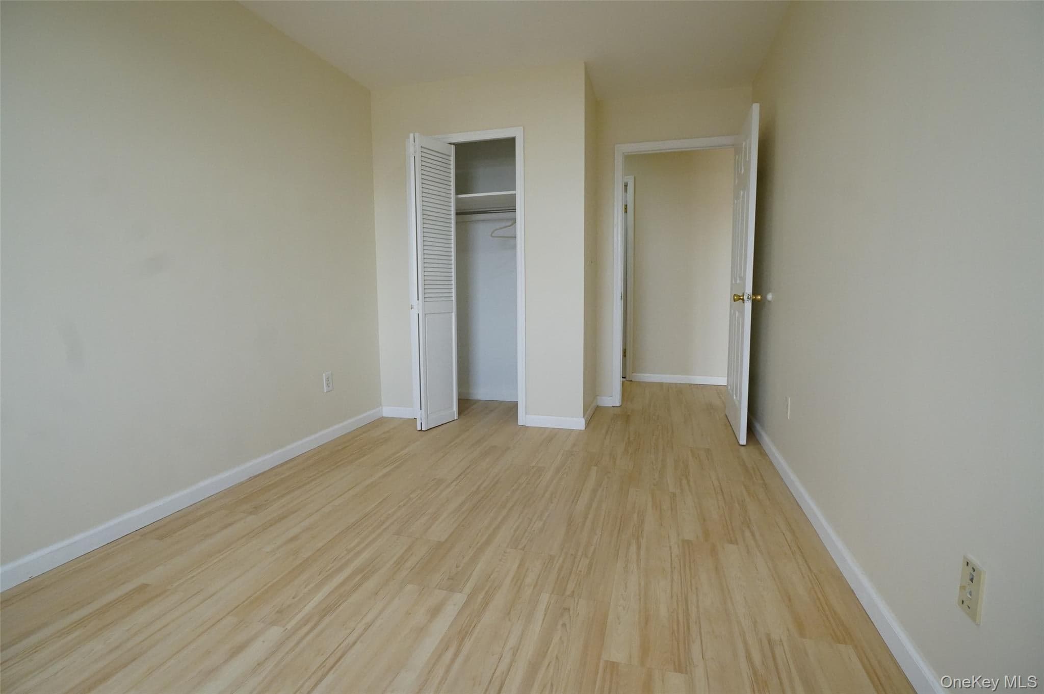 41-35 67th Street Unit: 6B thumbnail 11