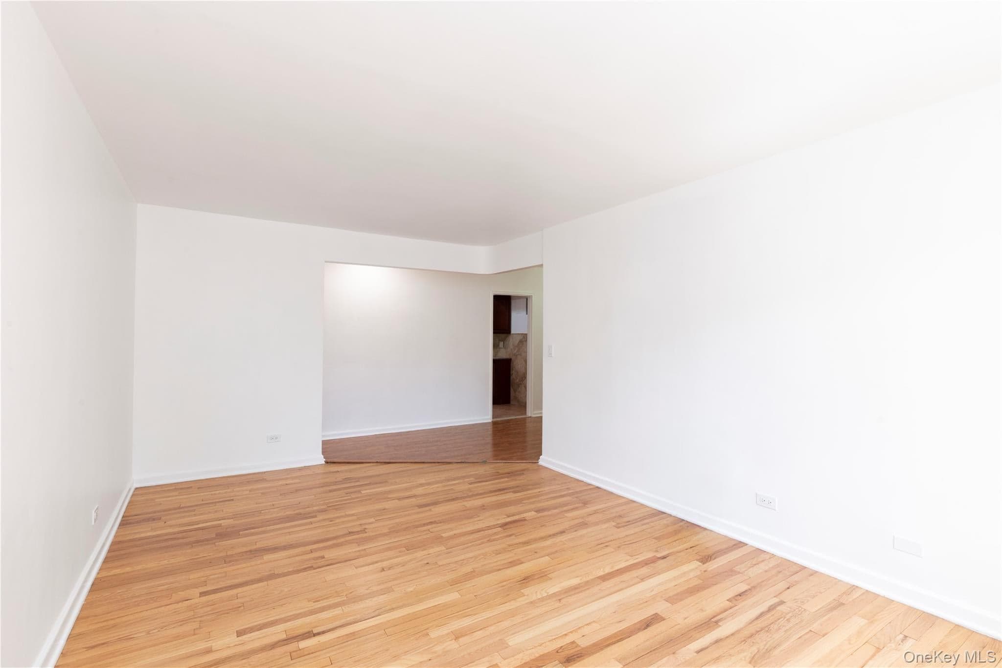 33-24 91 Street Unit: 4S thumbnail 8