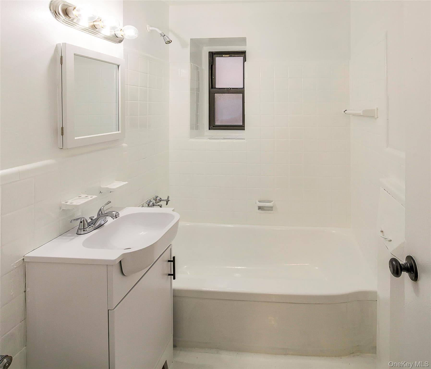 30 Fleetwood Avenue Unit: 2E thumbnail 11
