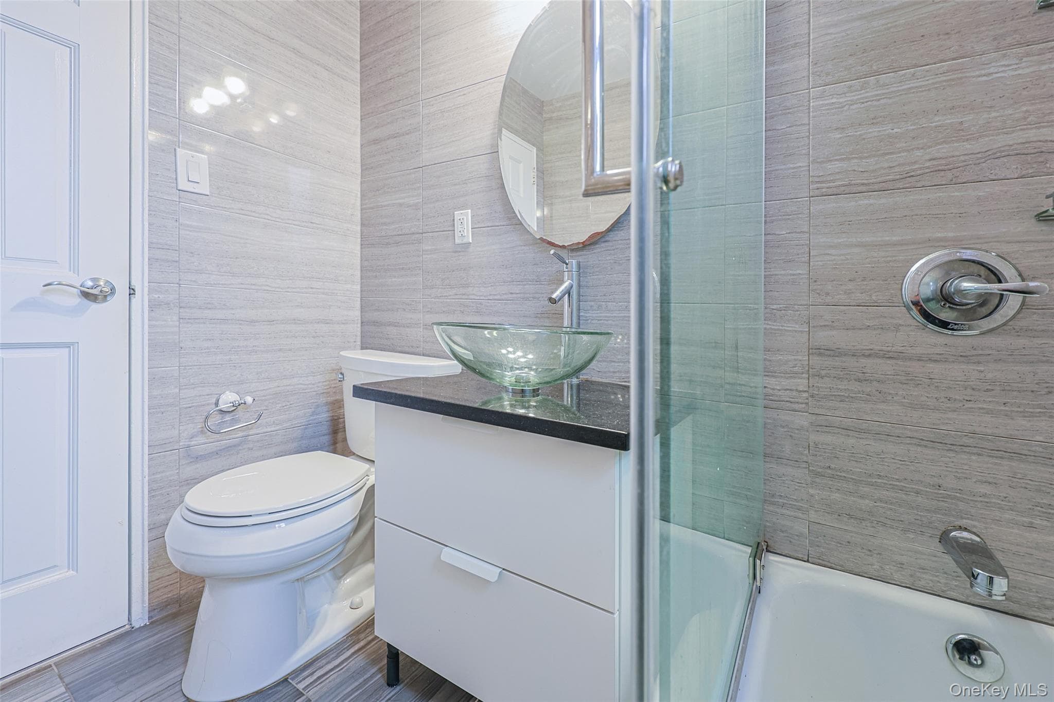 18-65 211th Street Unit: 5G thumbnail 18