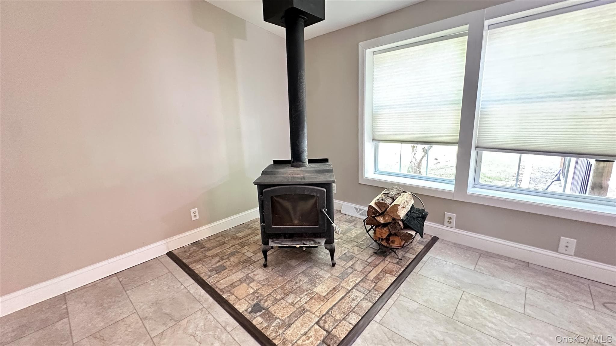 81 Lindholm Road thumbnail 12