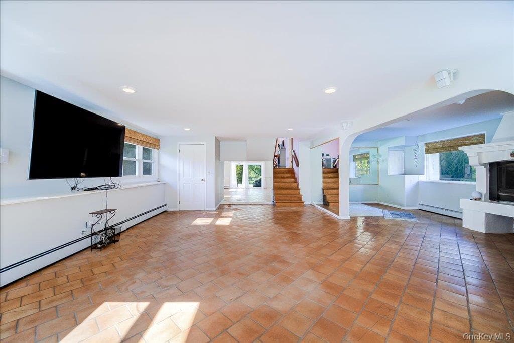 58 Ryerson Road thumbnail 17