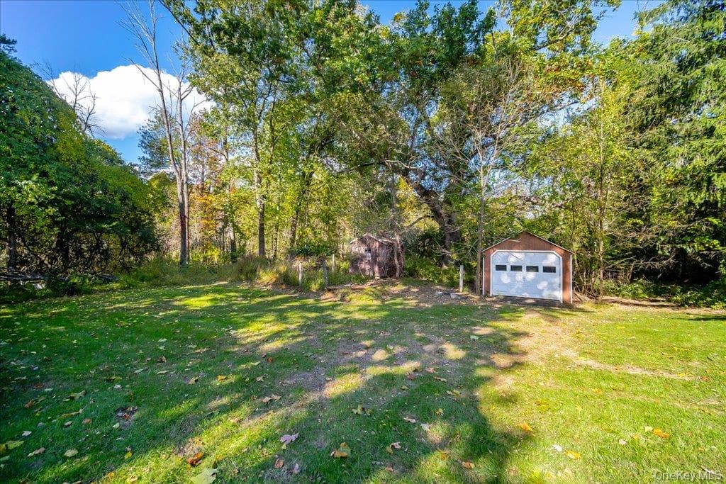 58 Ryerson Road thumbnail 36