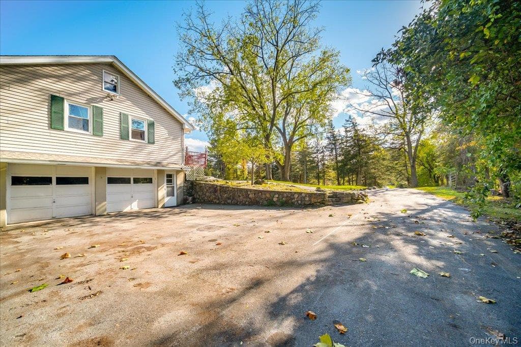 58 Ryerson Road thumbnail 43