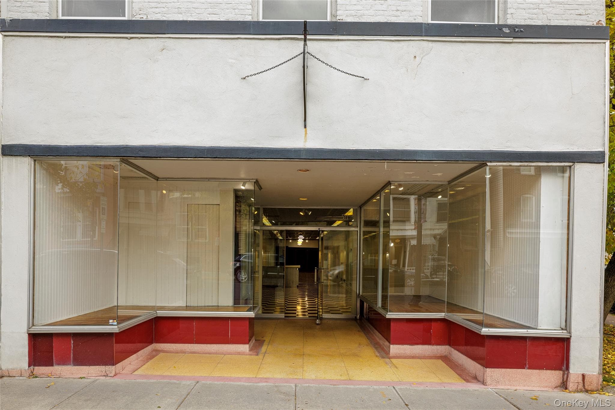 511 Warren Street thumbnail 3