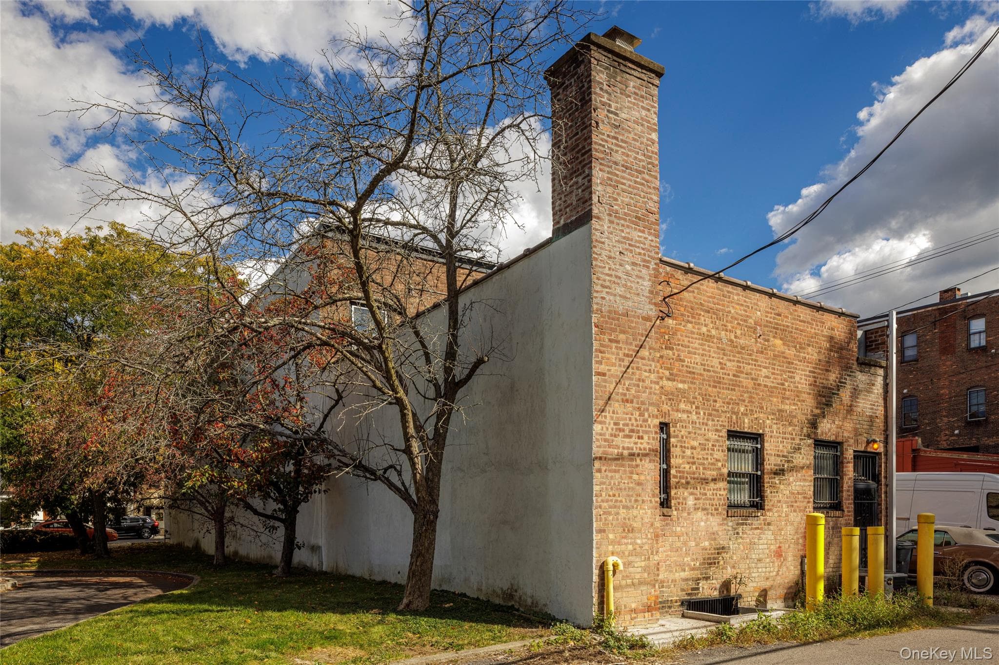 511 Warren Street thumbnail 28