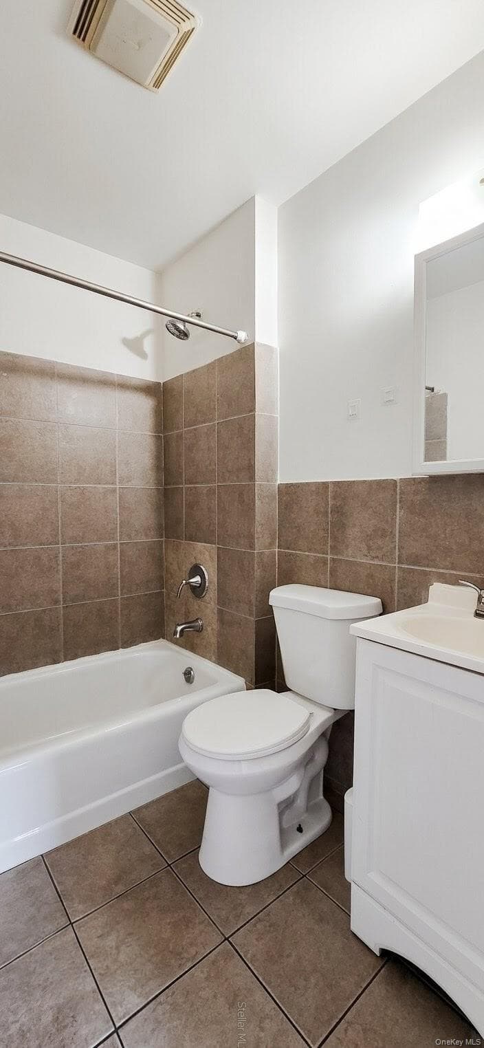 576 Ridgewood Avenue thumbnail 10