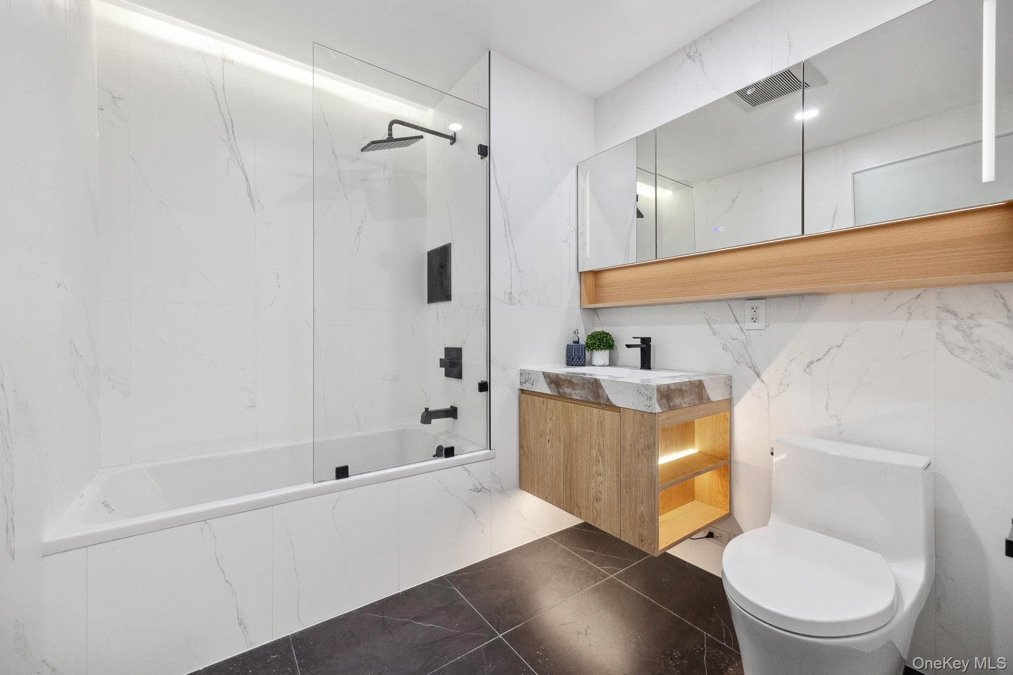 168 E 111th Street Unit: 4D thumbnail 19
