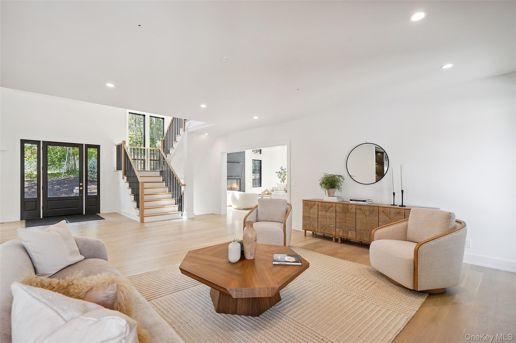 417 West Street thumbnail 8