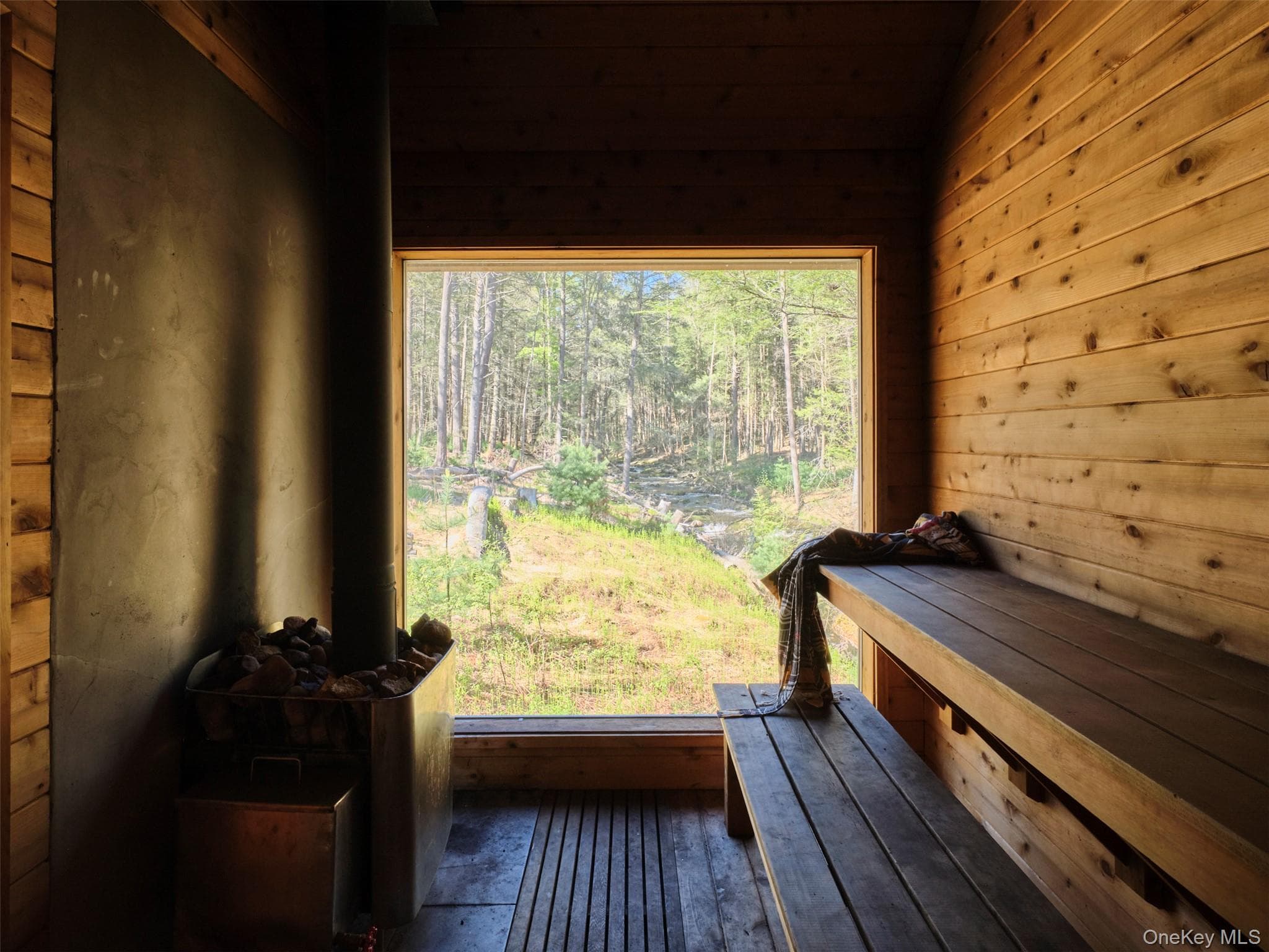 55 Woods Road thumbnail 41