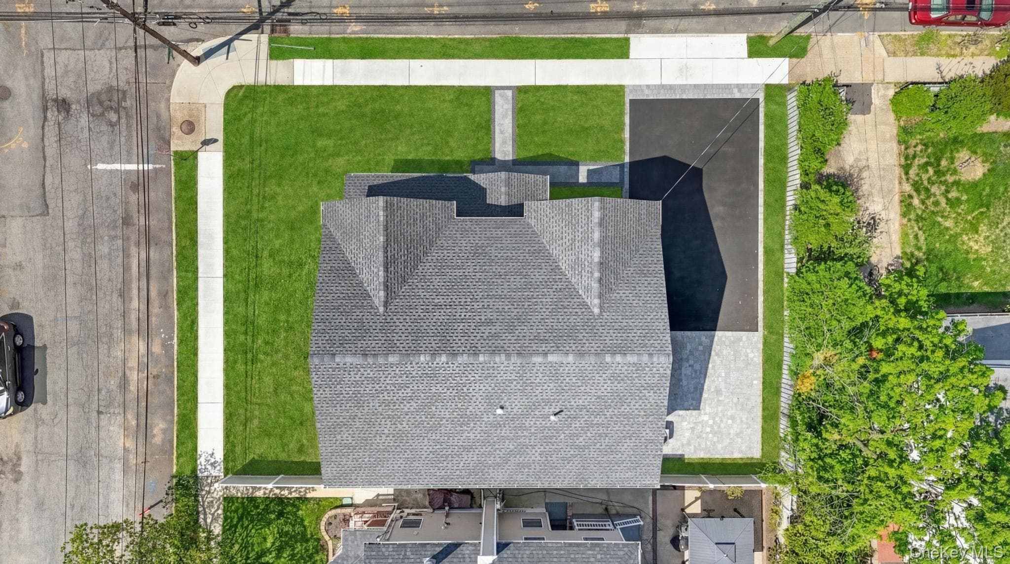 447 Keller Avenue thumbnail 6