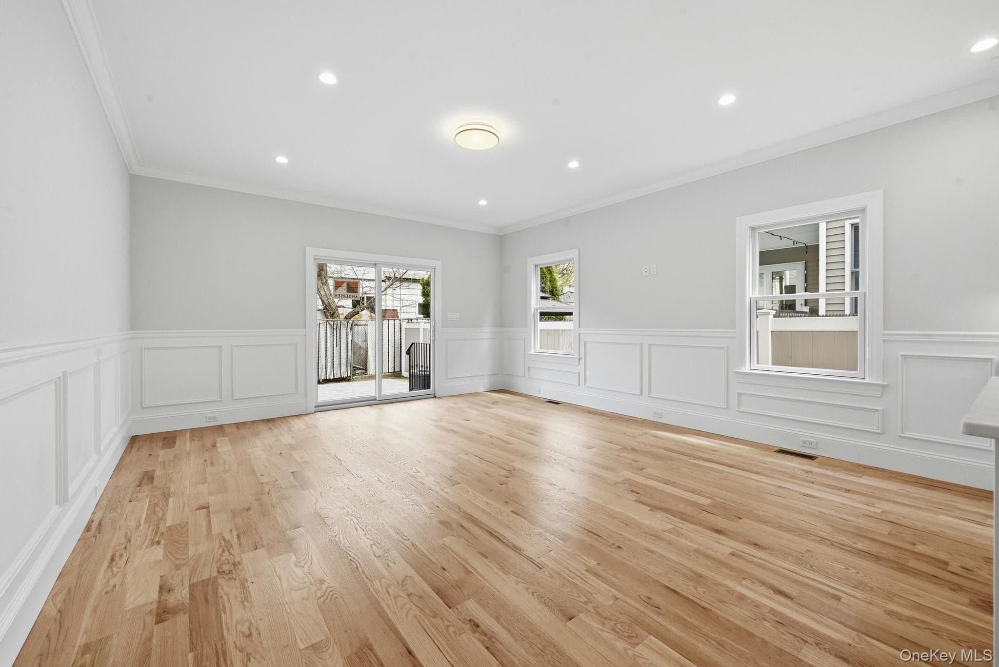 447 Keller Avenue thumbnail 19