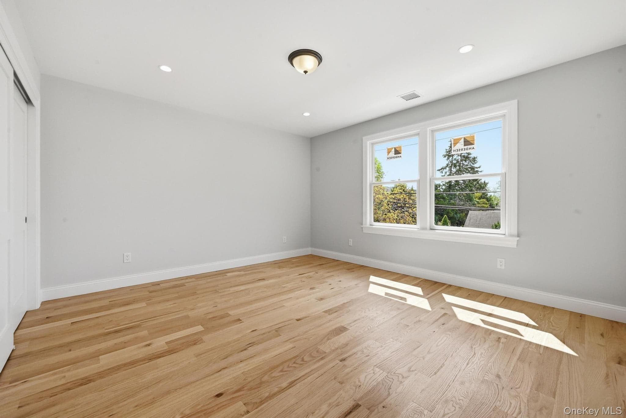447 Keller Avenue thumbnail 29