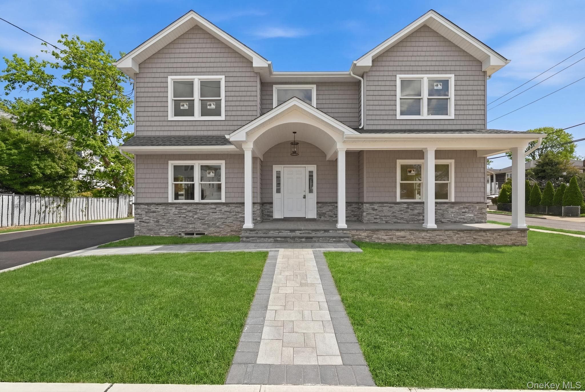 447 Keller Avenue, Elmont