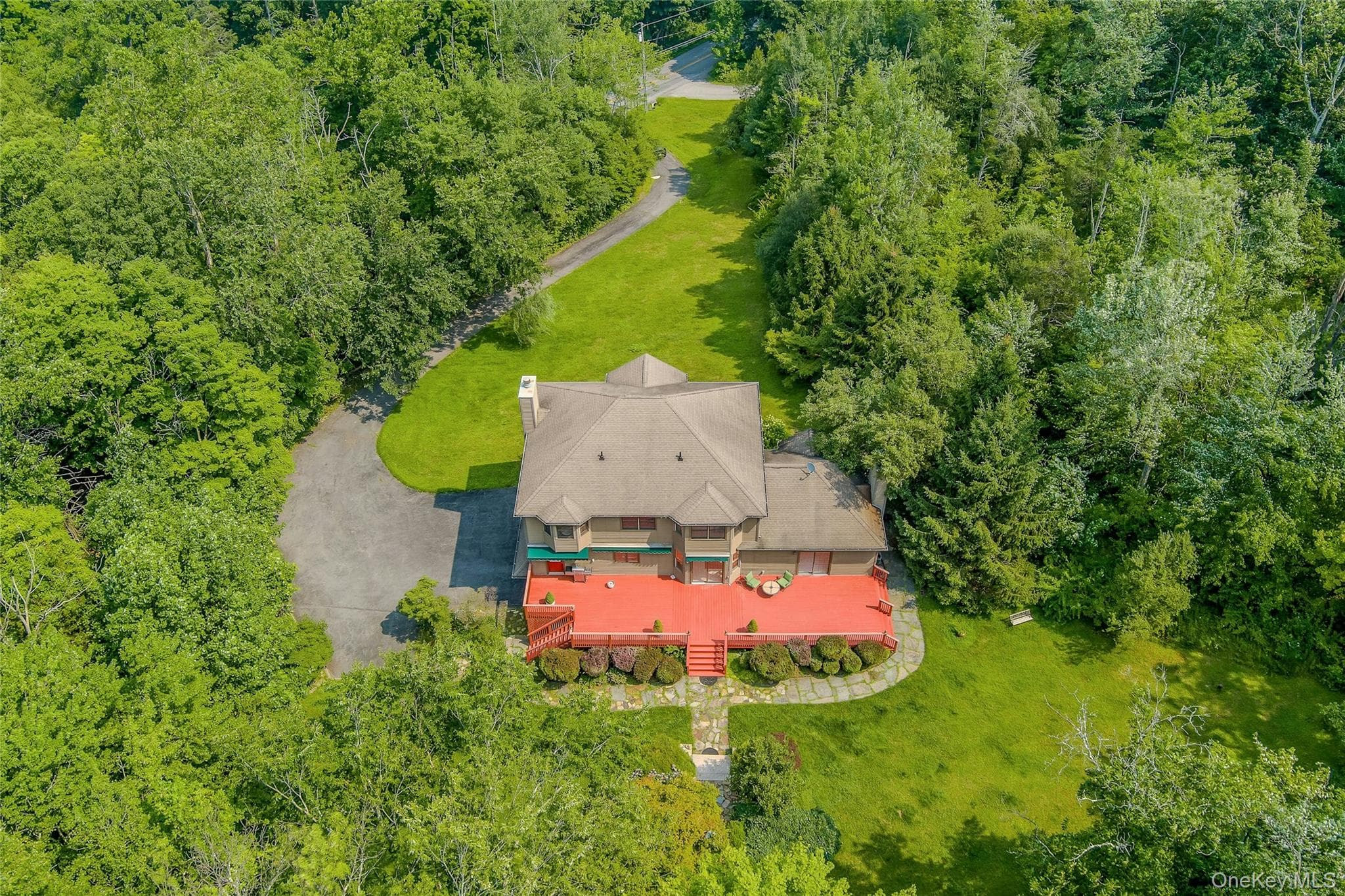 141 Old Tuxedo Road thumbnail 42