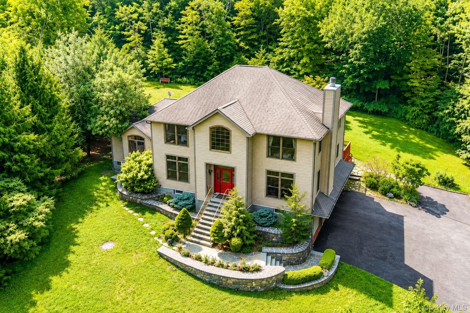 141 Old Tuxedo Road, Greenwood Lake