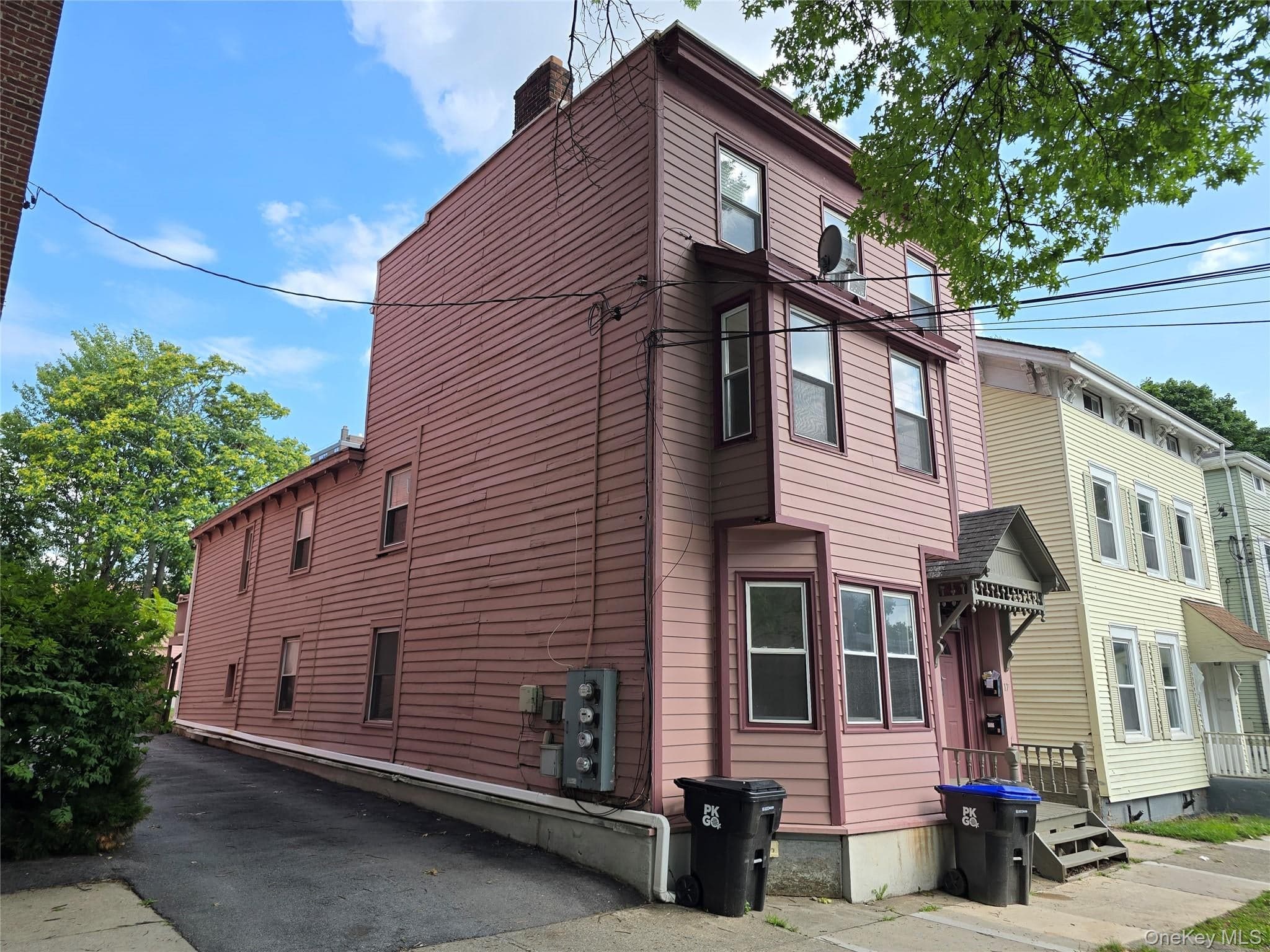 17 N Clover Street thumbnail 2