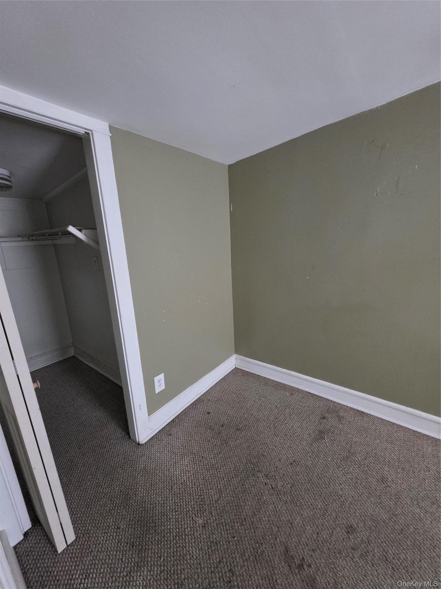17 N Clover Street thumbnail 31