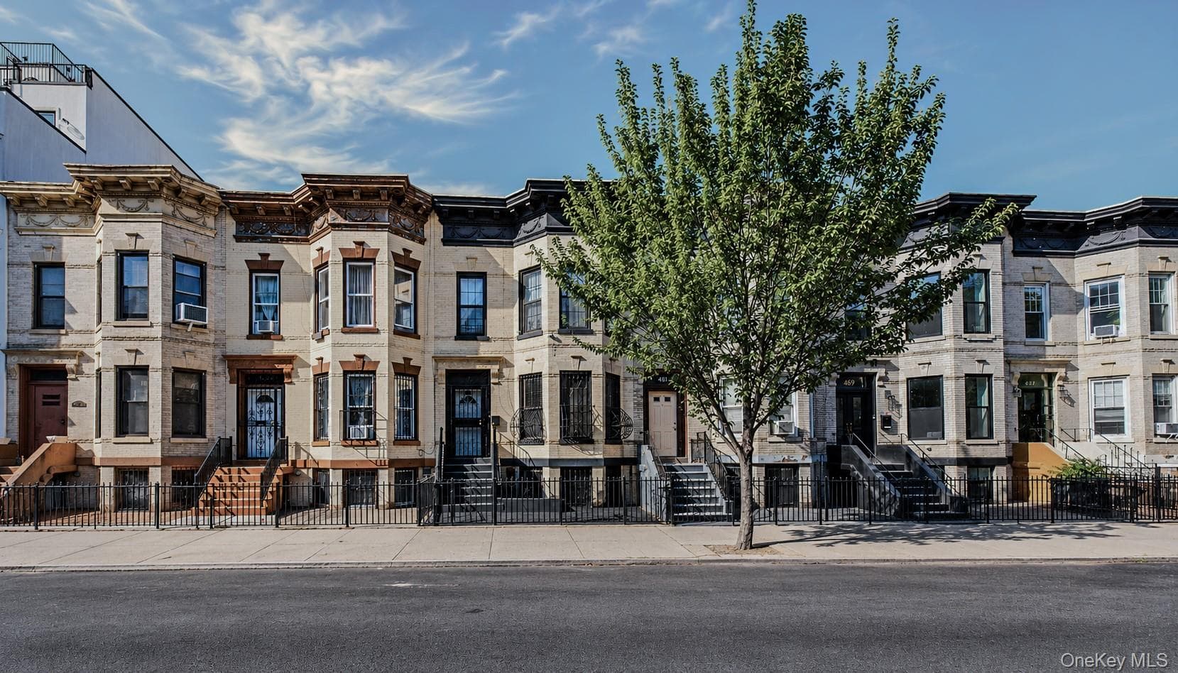 479 Bainbridge Street thumbnail 19